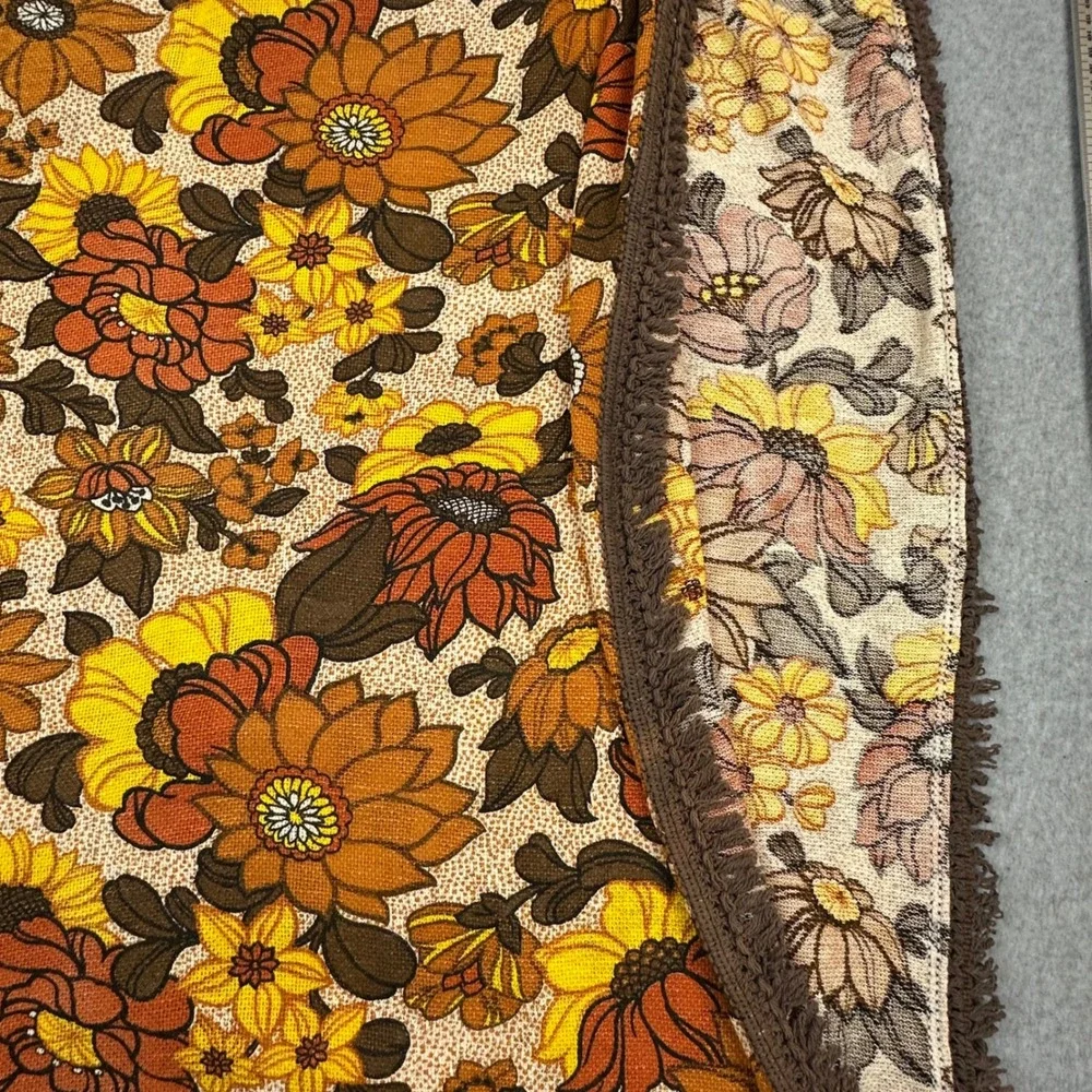 Vtg 70s Floral Jacquard Tablecloth Orange Yellow Brown Fringe 68x100 Round Edge